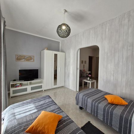 Lily'S Lovely Apartments Фажана Экстерьер фото