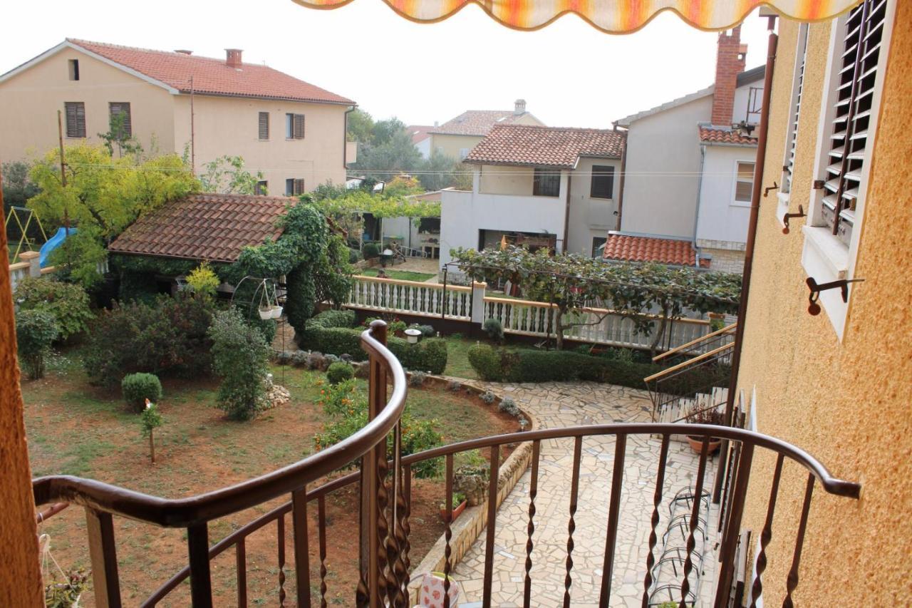 Lily'S Lovely Apartments Фажана Экстерьер фото