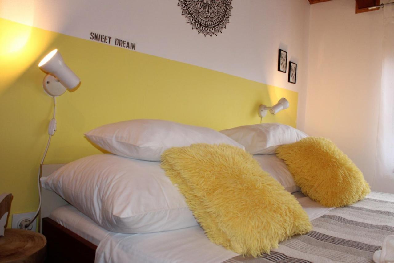Lily'S Lovely Apartments Фажана Экстерьер фото
