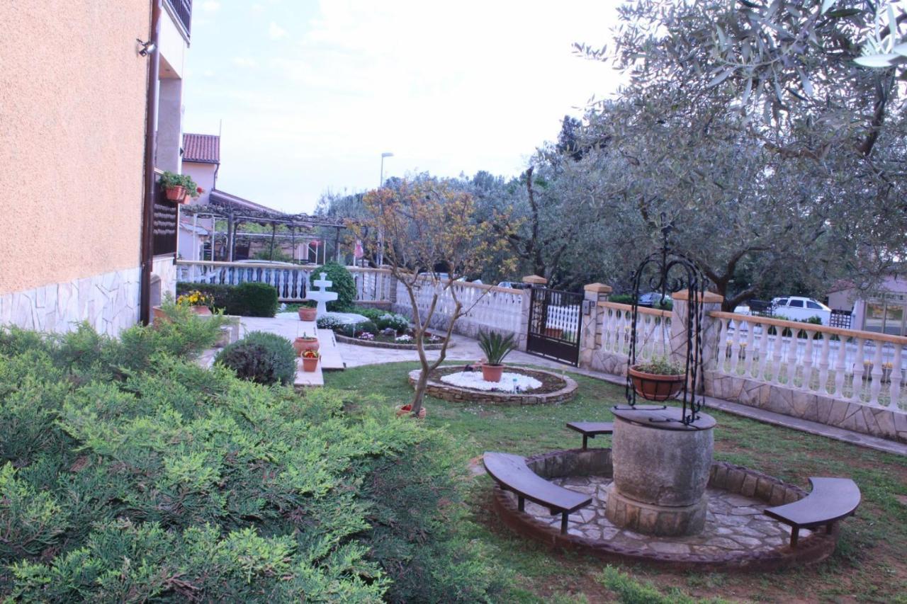 Lily'S Lovely Apartments Фажана Экстерьер фото
