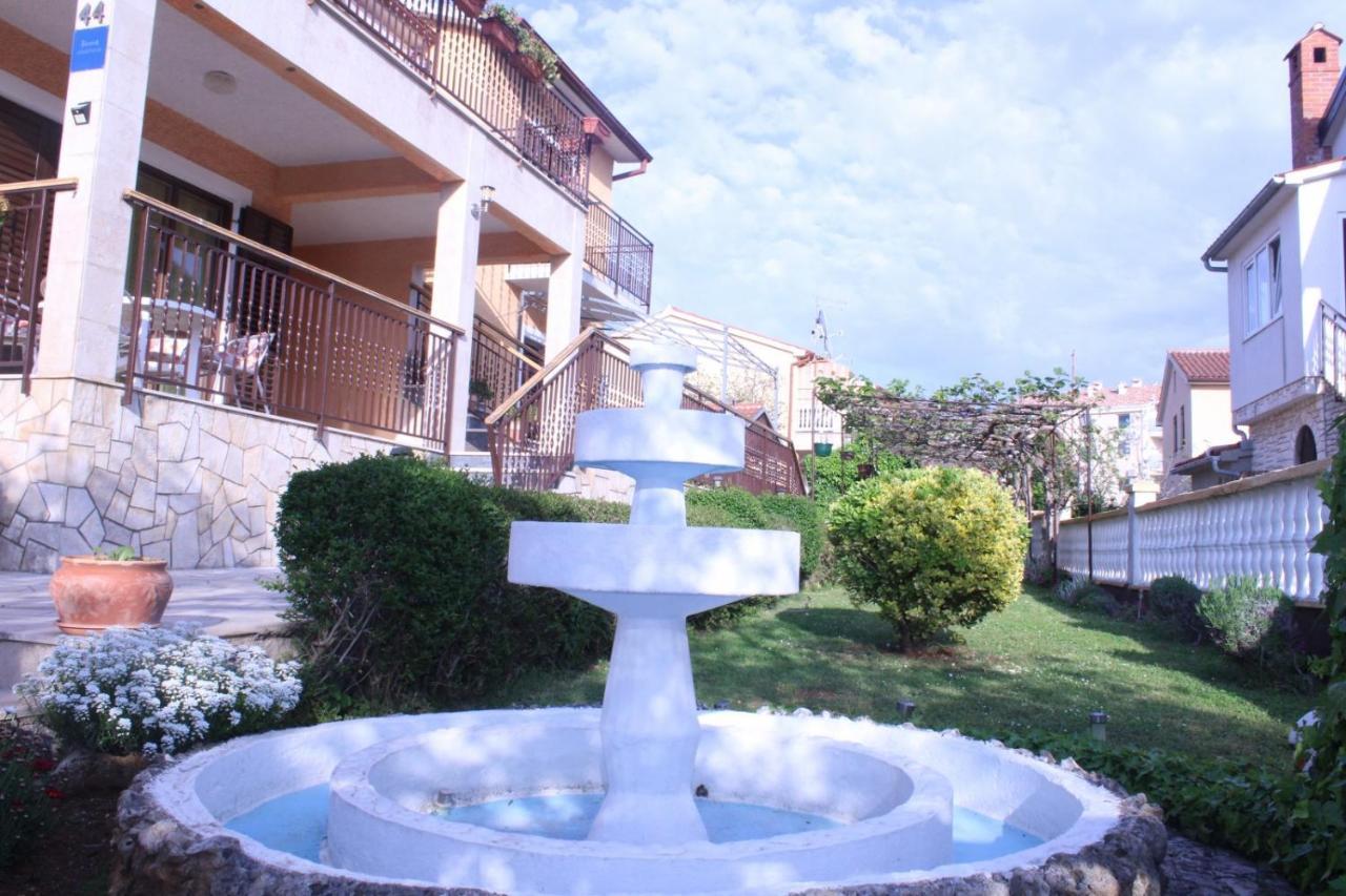 Lily'S Lovely Apartments Фажана Экстерьер фото