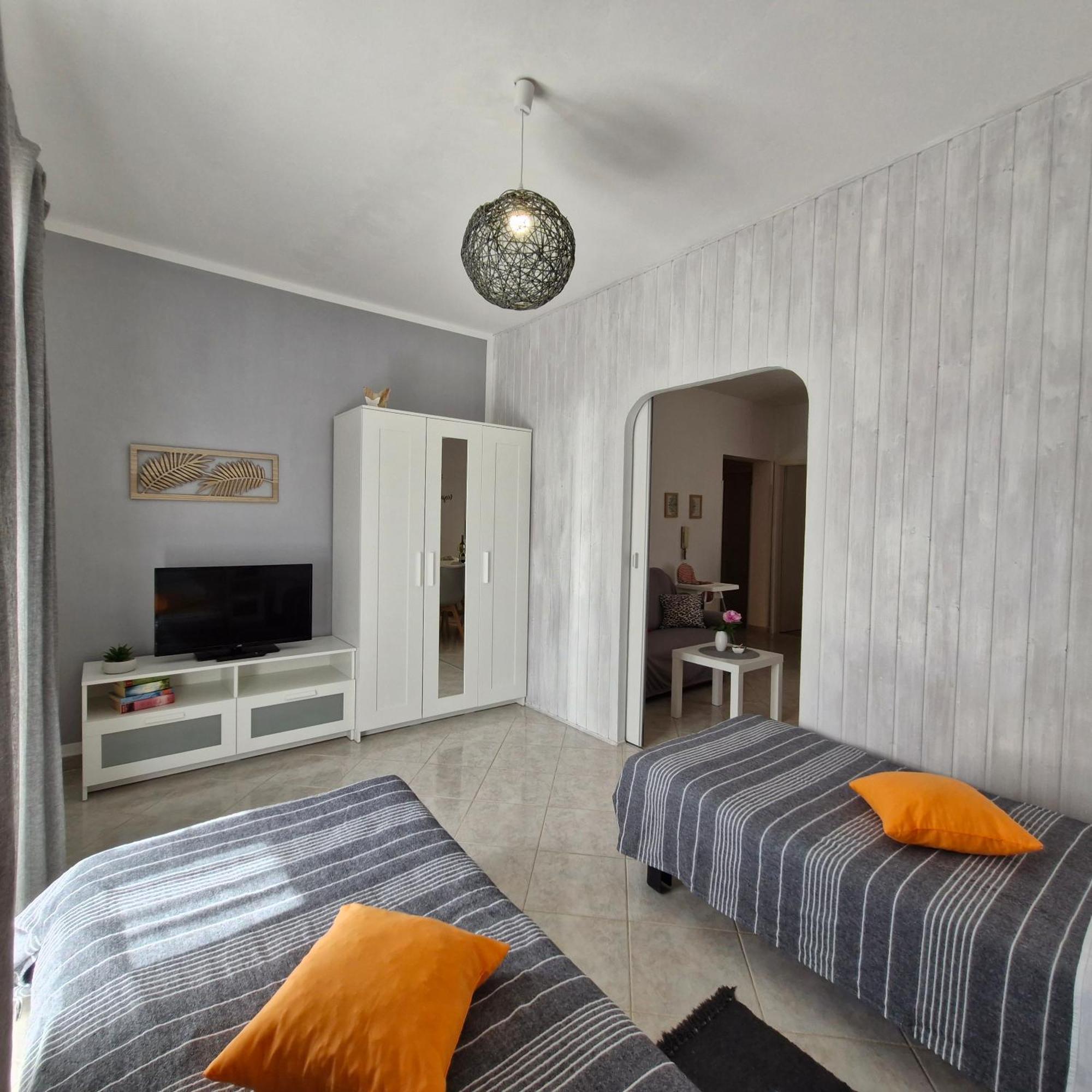 Lily'S Lovely Apartments Фажана Экстерьер фото